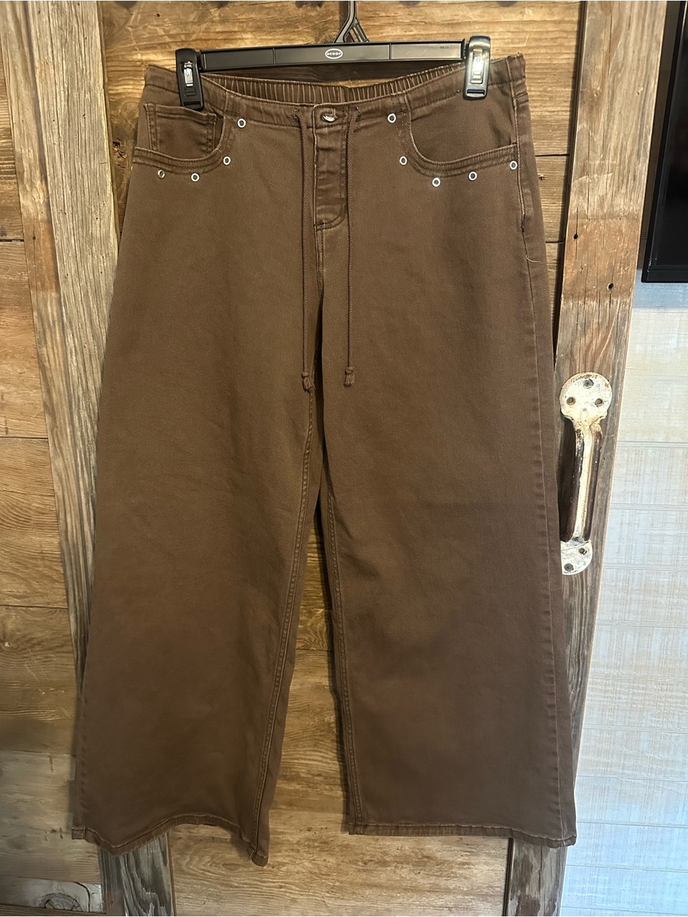 NWOT NEVER WORN No Boundaries Brown Wide-Leg Jeans